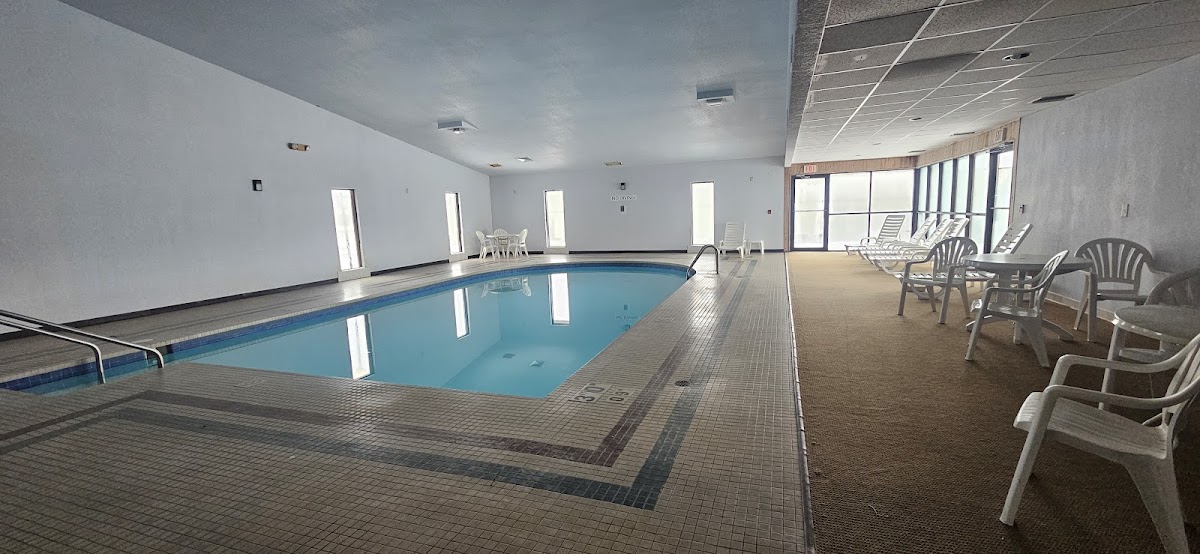 AmericInn by Wyndham Marshfield photo 3