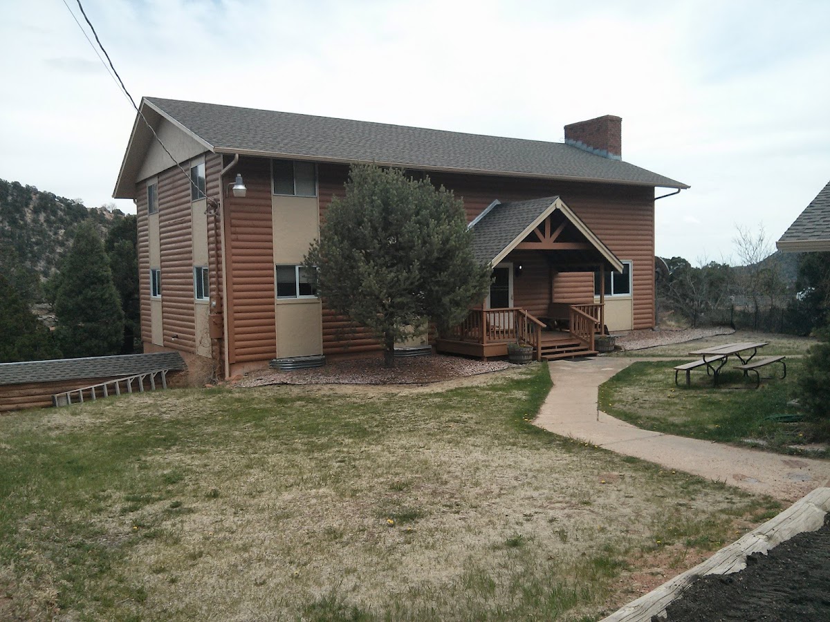 Waltons Mountain Lodge photo 3