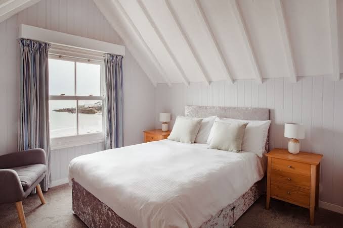 Bay Hotel photo 2