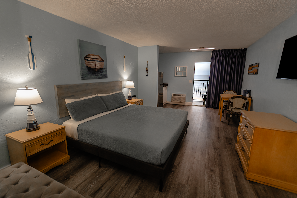 Beachside Hotel photo 2