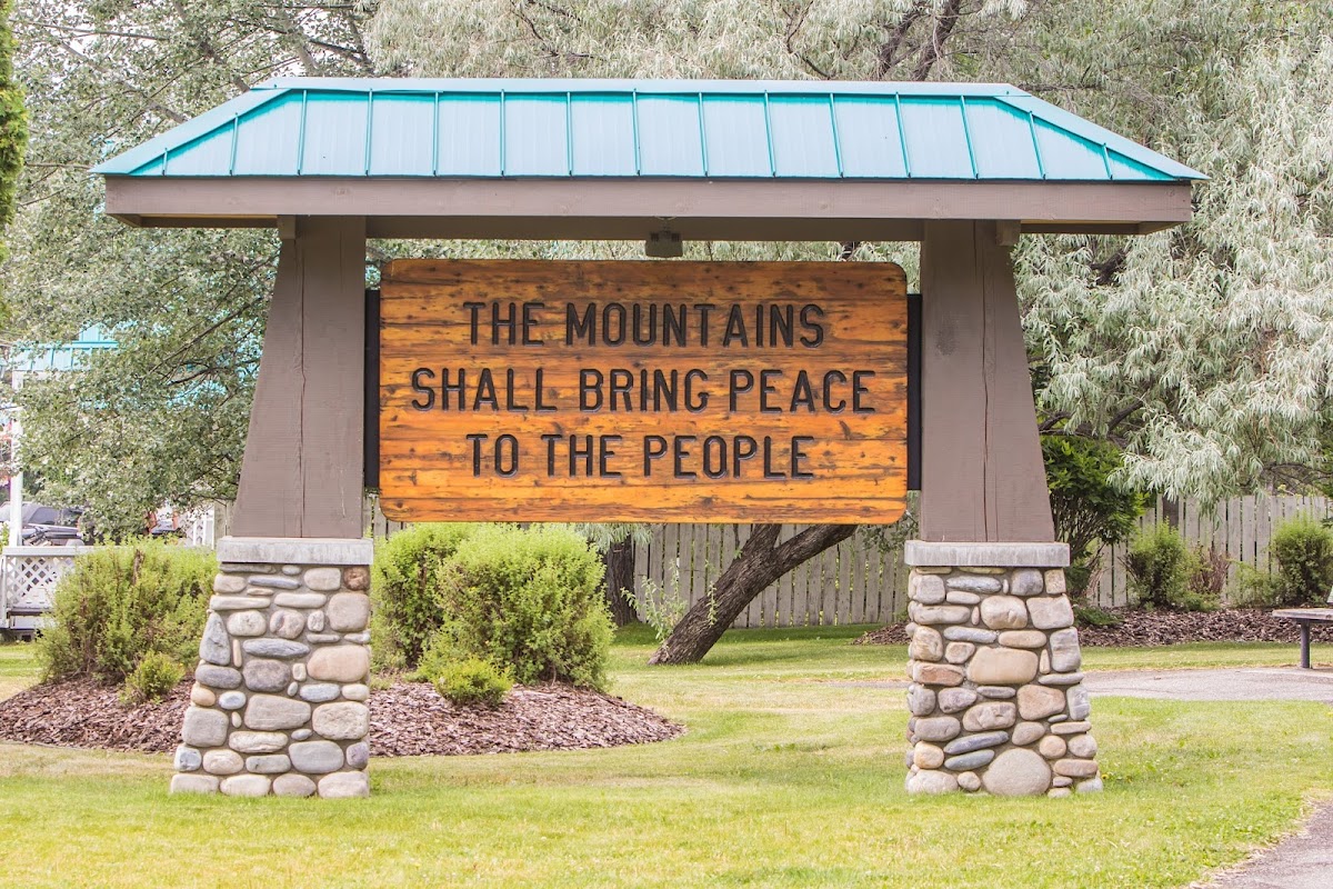Radium Hot Springs Visitor Centre