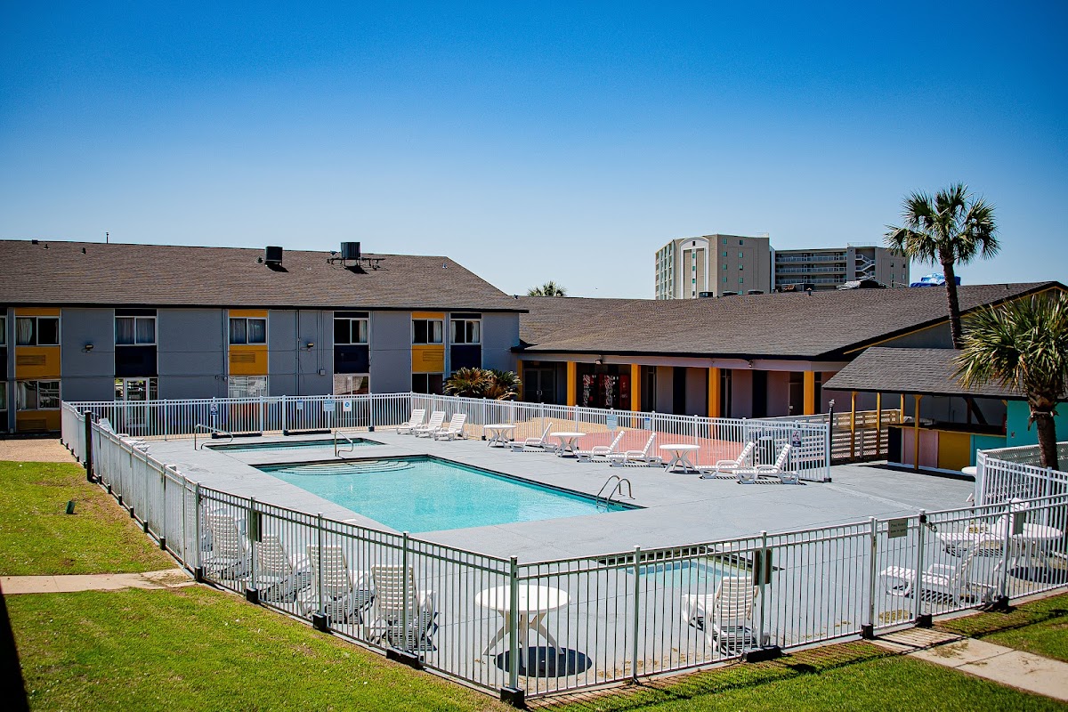 Super 8 By Wyndham Biloxi
