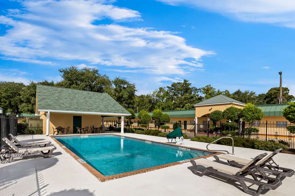 Best Western Forest Inn photo 3
