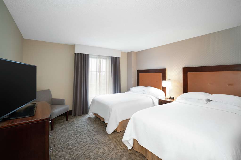 Embassy Suites by Hilton Nashville at Vanderbilt photo 2