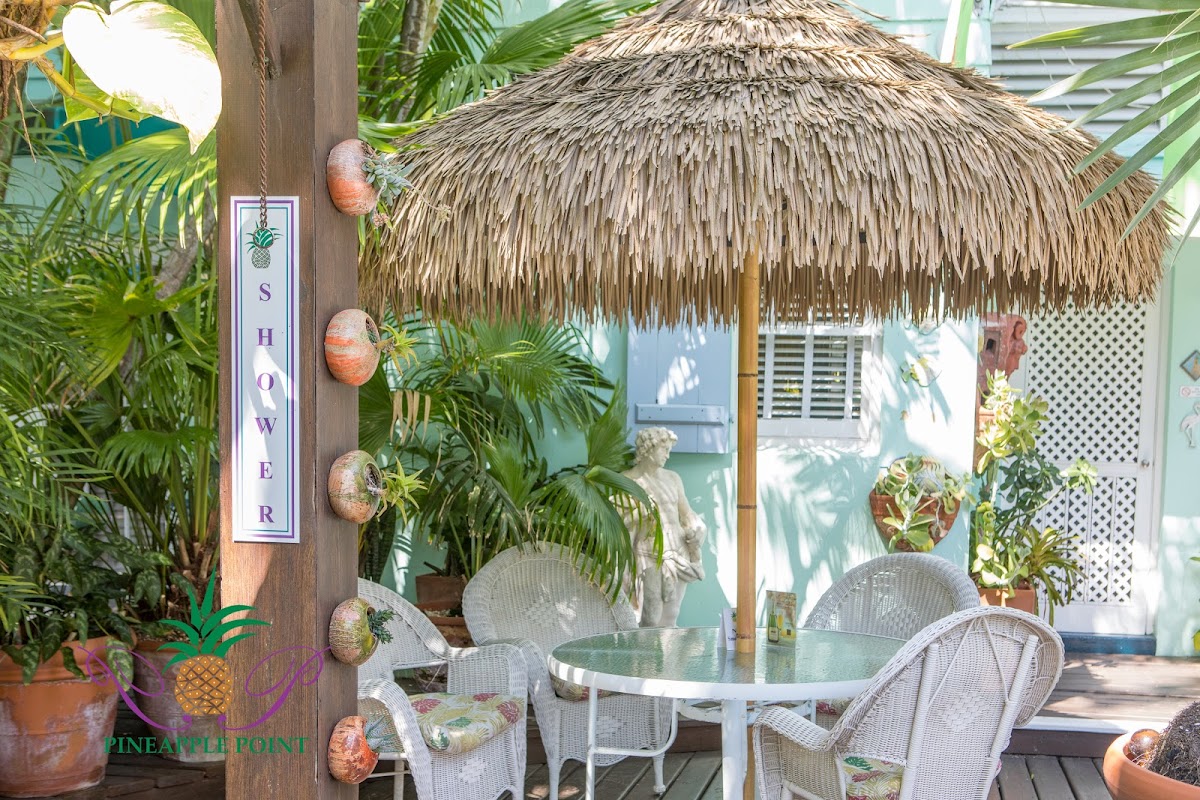 Pineapple Point Guest House photo 3