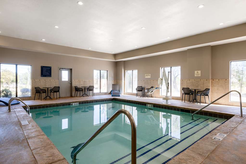 Hampton Inn & Suites Woodward photo 3