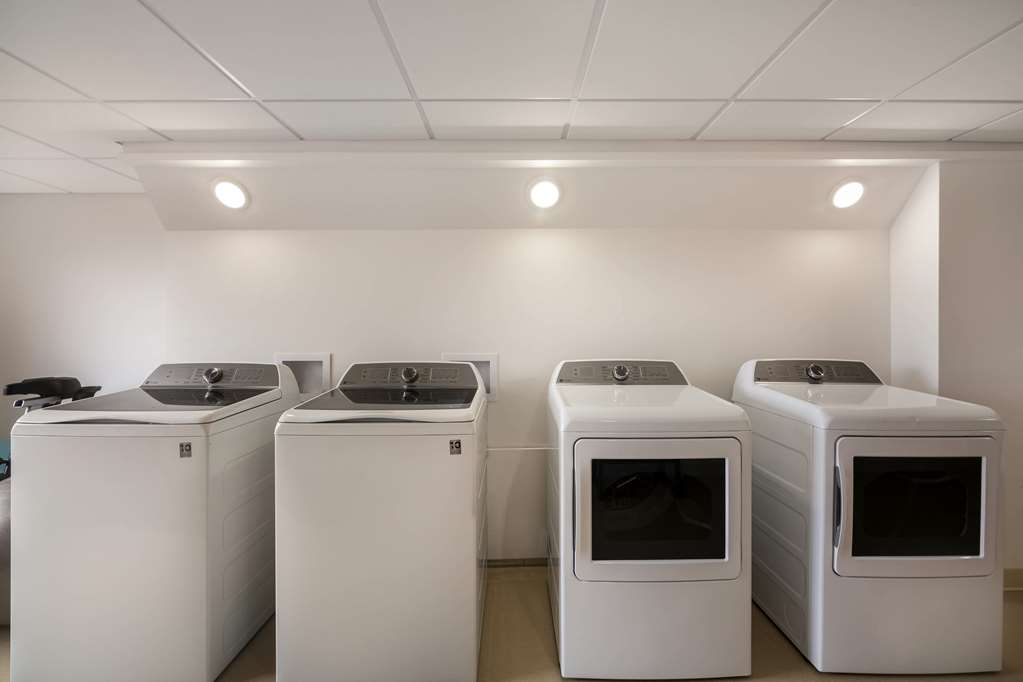 Revel Minot, SureStay Collection by Best Western photo 3