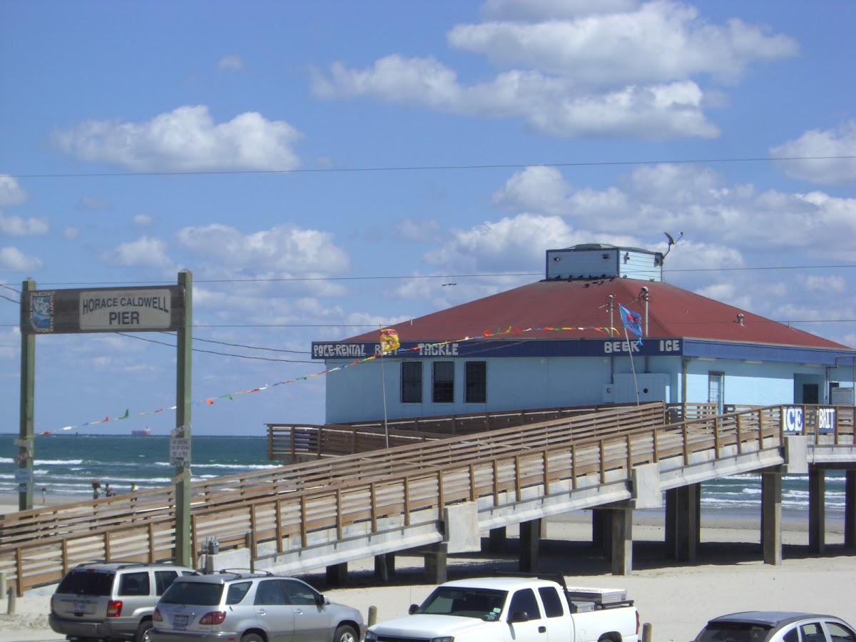 Beachgate CondoSuites & Hotel