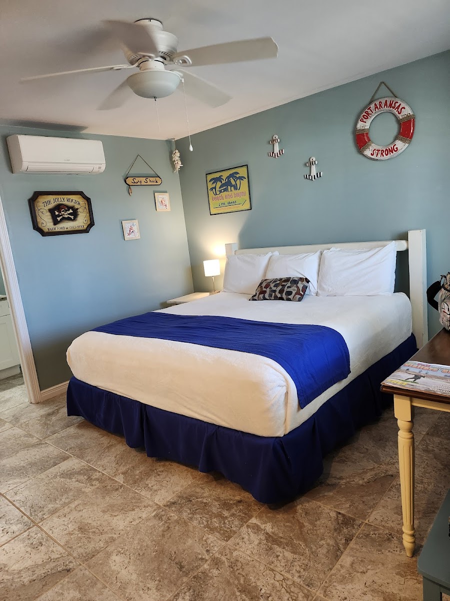 Beachgate CondoSuites & Hotel photo 2