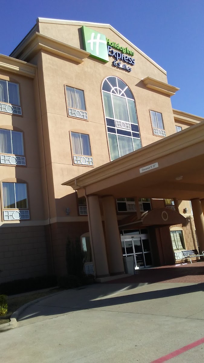 Holiday Inn Express & Suites Terrell by IHG