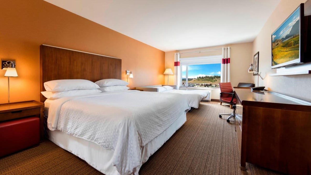 Four Points by Sheraton Kelowna Airport photo 2