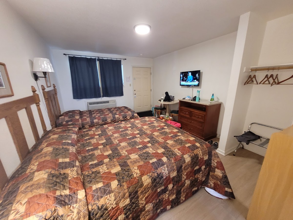 The Burney Motel photo 2