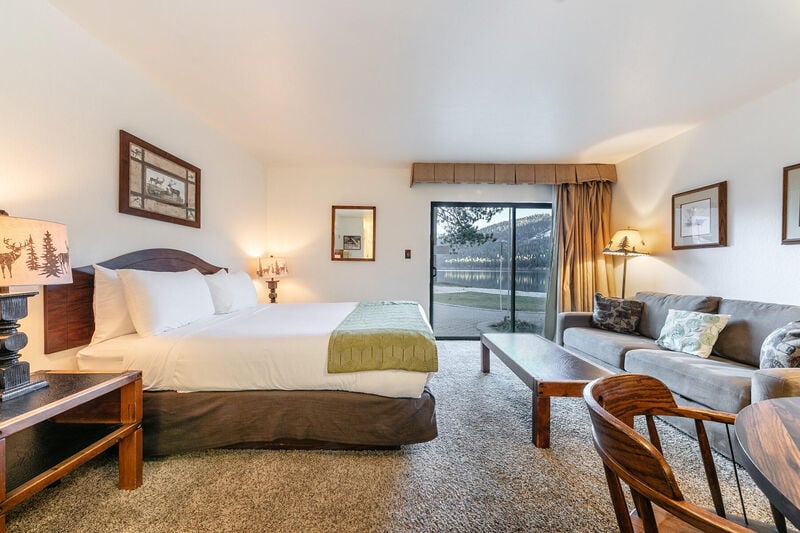 Donner Lake Village photo 2