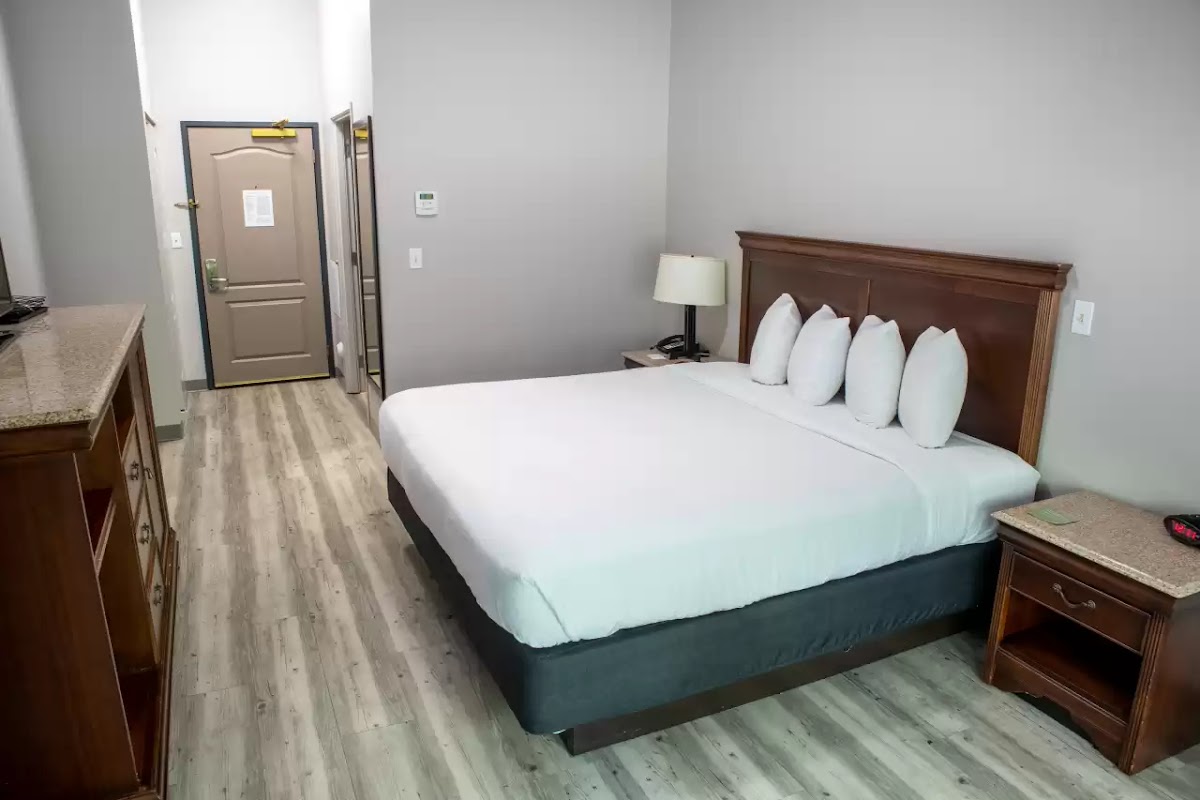 Country Inn & Suites by Radisson, Wilmington, NC photo 2
