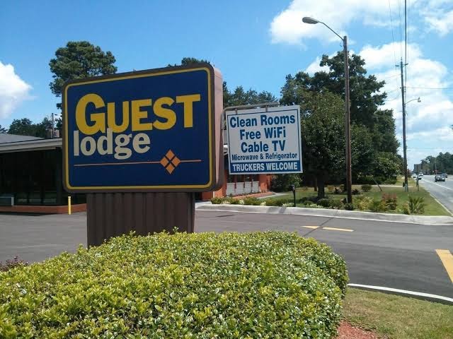 Guest Lodge photo 3