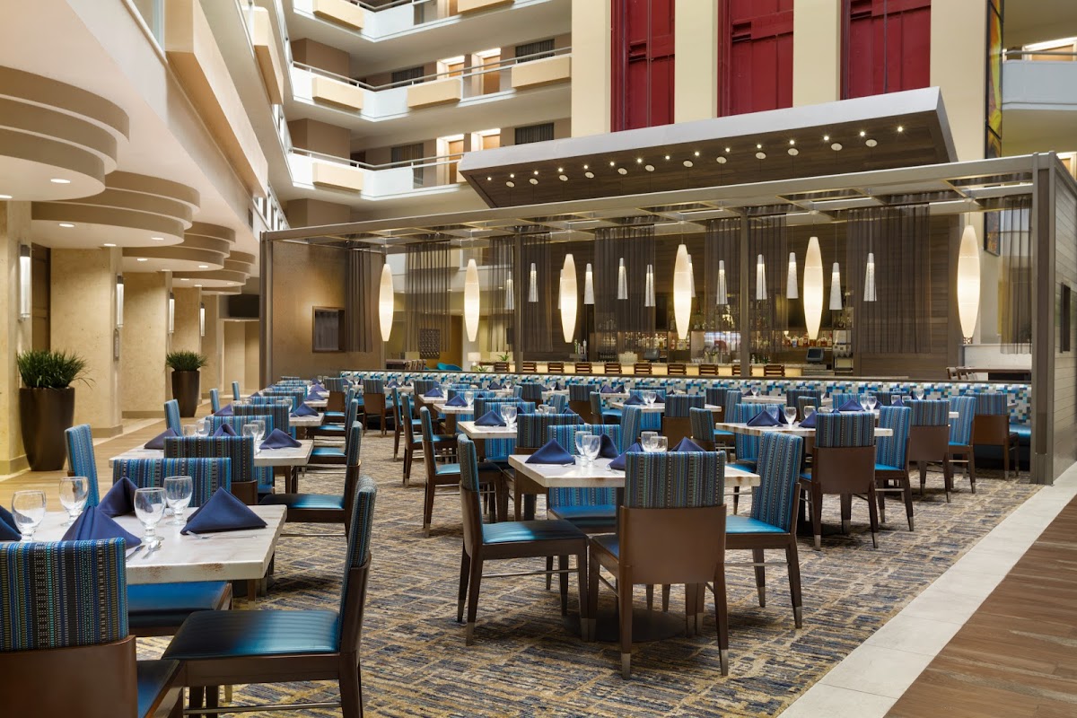 Embassy Suites by Hilton San Antonio Airport photo 3