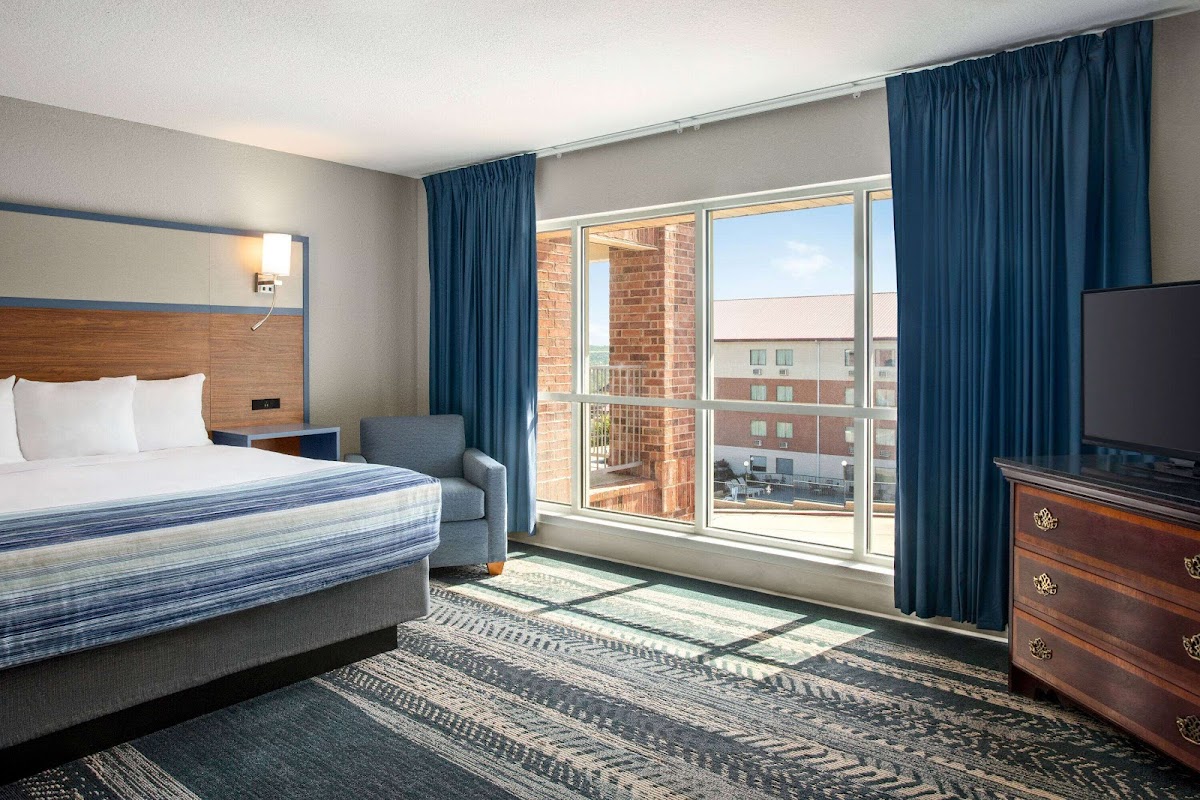 AmericInn by Wyndham Branson & Conference Center photo 2