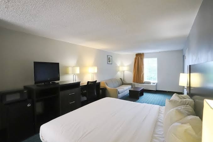 Greenville Inn & Suites