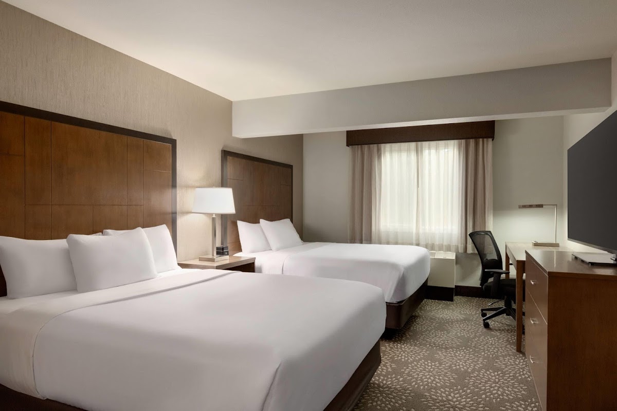 La Quinta Inn & Suites by Wyndham Fairbanks Airport photo 2