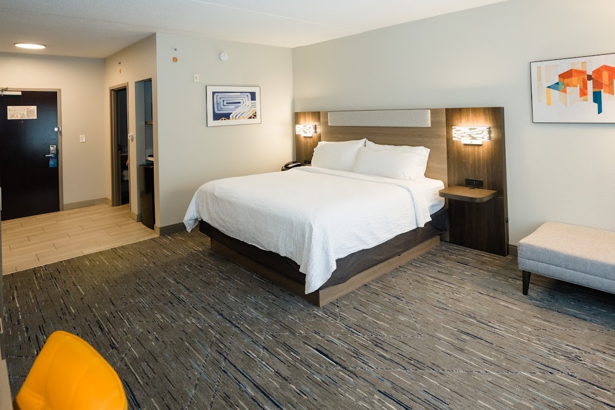 Holiday Inn Express & Suites Kodak East-Sevierville by IHG photo 2