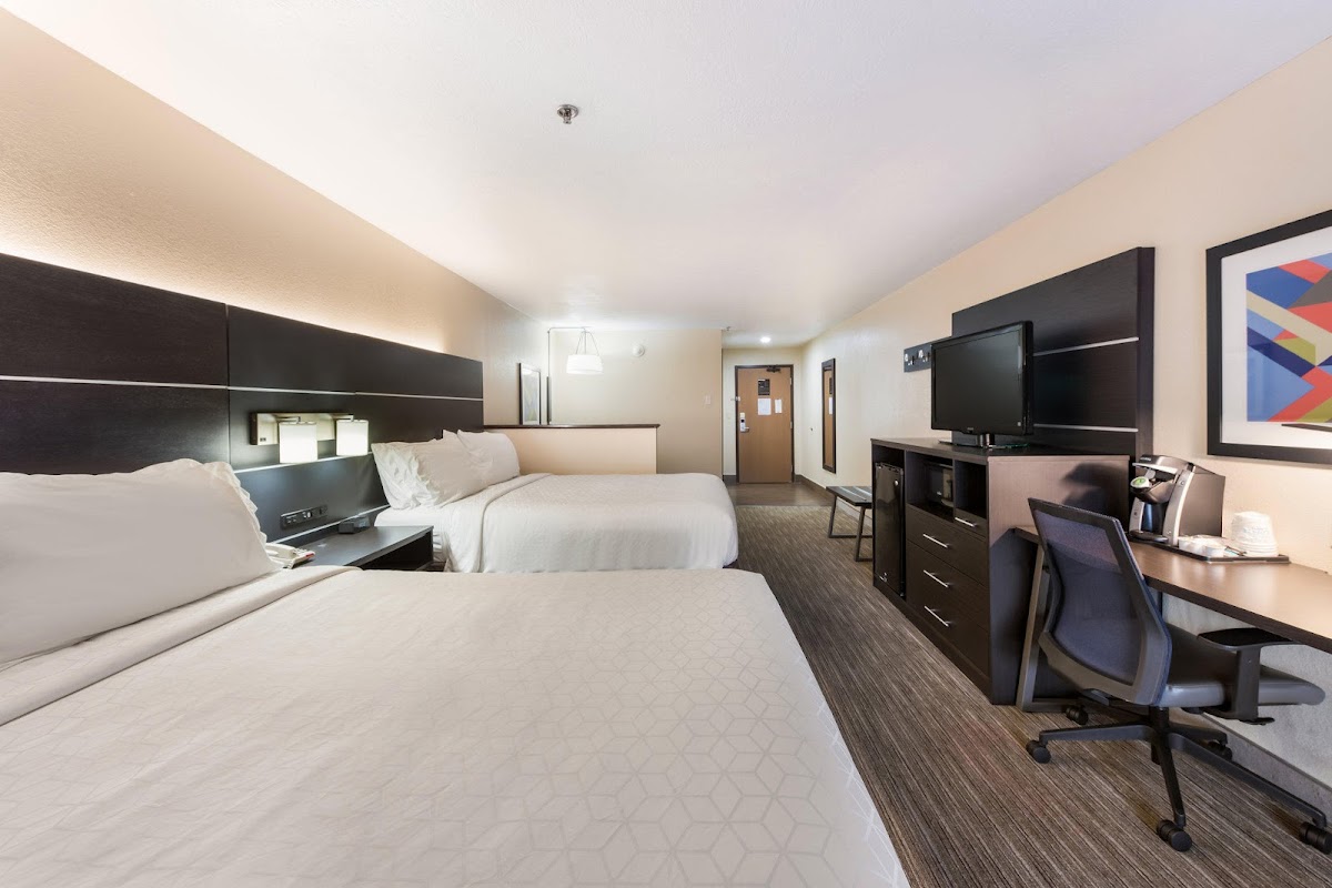 Holiday Inn Express London-I-70 by IHG photo 2