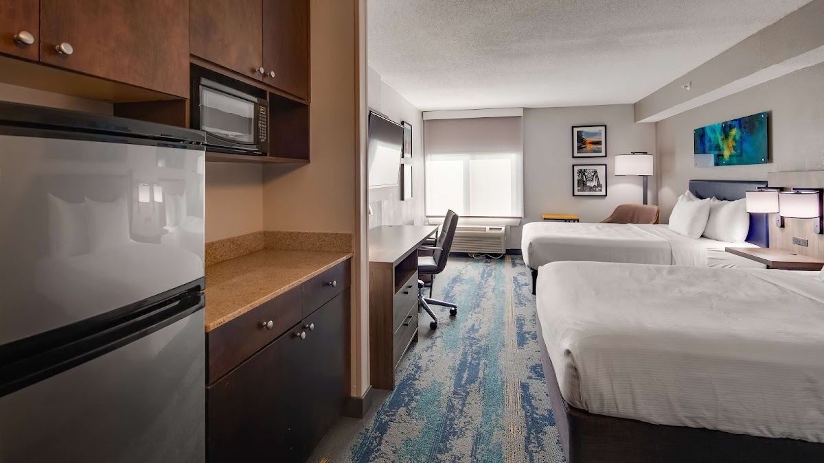Best Western Plus Augusta North Inn & Suites photo 2