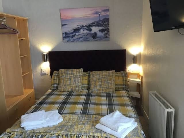 Kirkstall Hotel