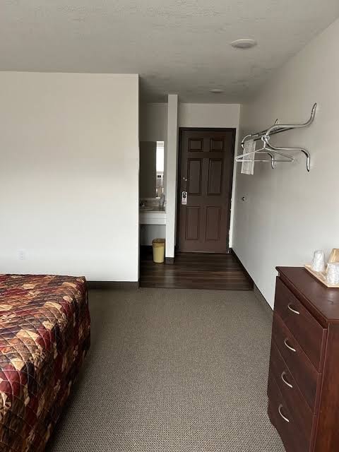 Budget Inn-Midway photo 3