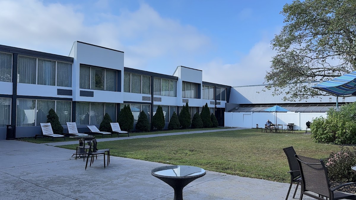 Albany Airport Inn