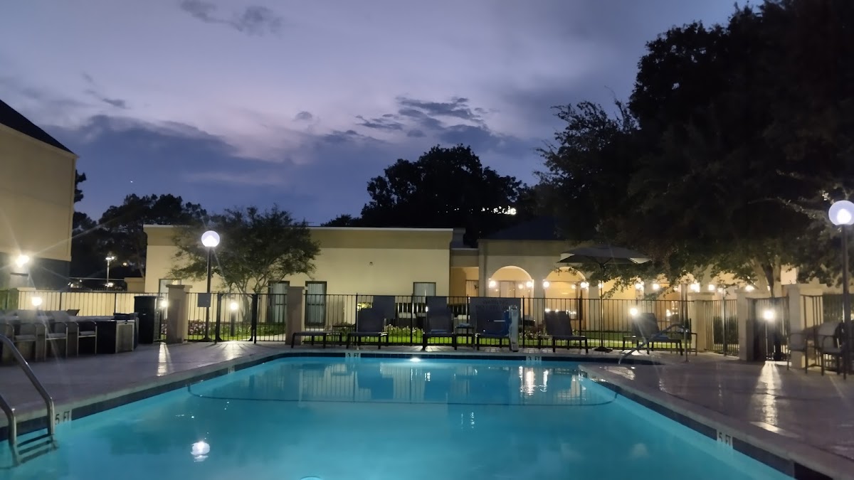 Fairfield by Marriott Inn & Suites Dallas Medical/Market Center photo 3