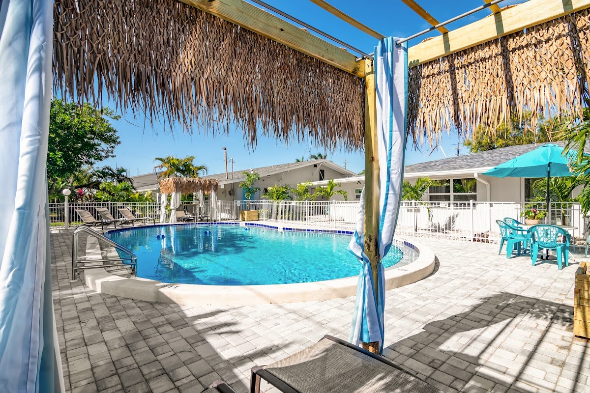Latitude 26 Waterfront Boutique Resort - Fort Myers Beach photo 3