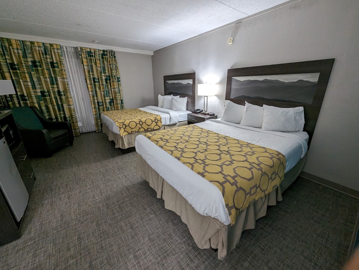 Baymont by Wyndham Cookeville photo 3