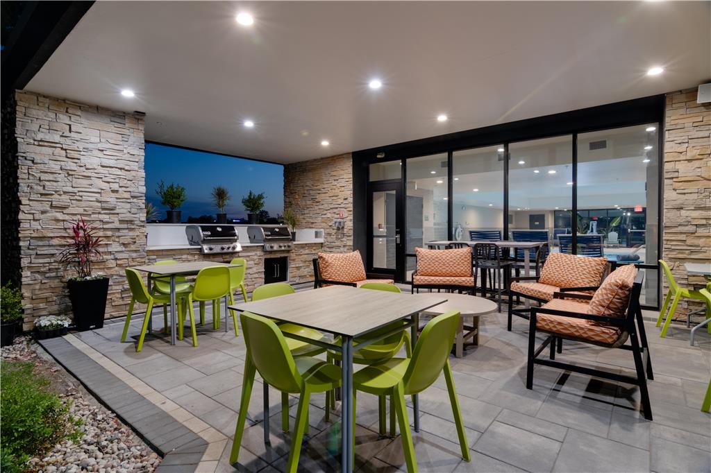 Home2 Suites by Hilton Bolingbrook Chicago photo 3