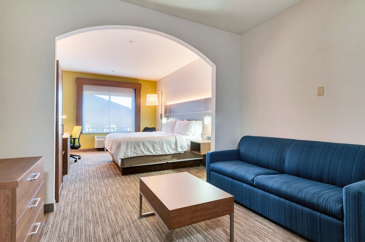 Holiday Inn Express & Suites Banning by IHG photo 3