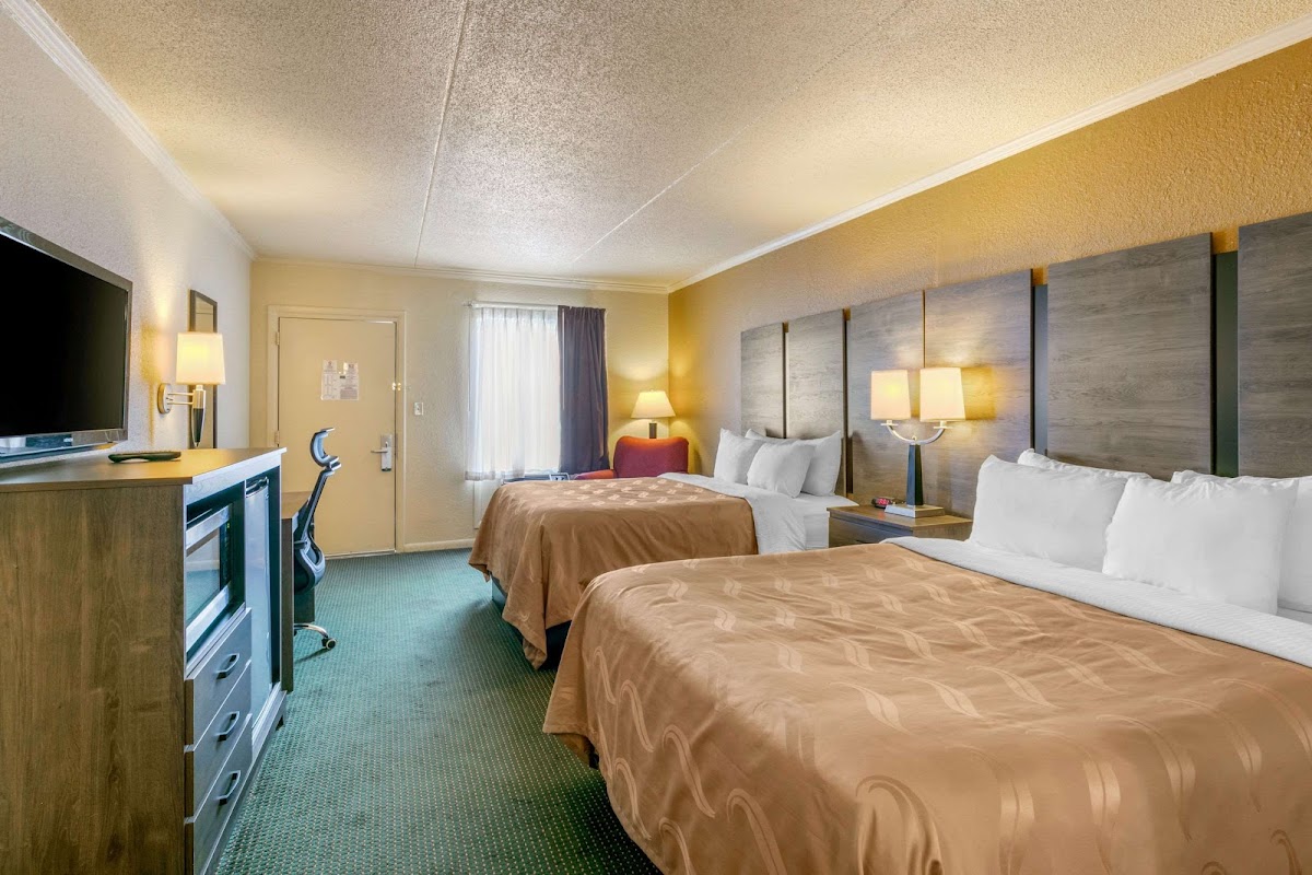 Quality Inn Manchester near Arnold AFB photo 2