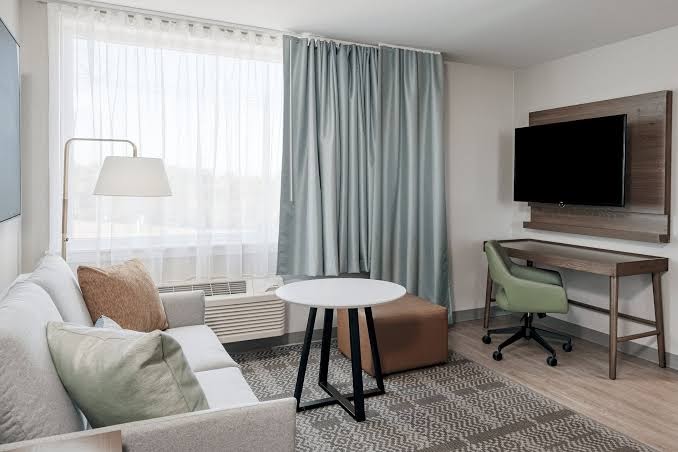 Staybridge Suites Federal Way - Seattle South, an IHG Hotel photo 3