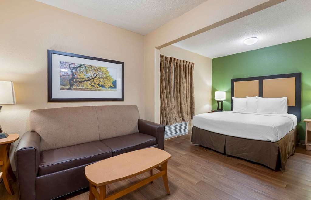 Extended Stay America Suites- Tallahassee - Killearn photo 2