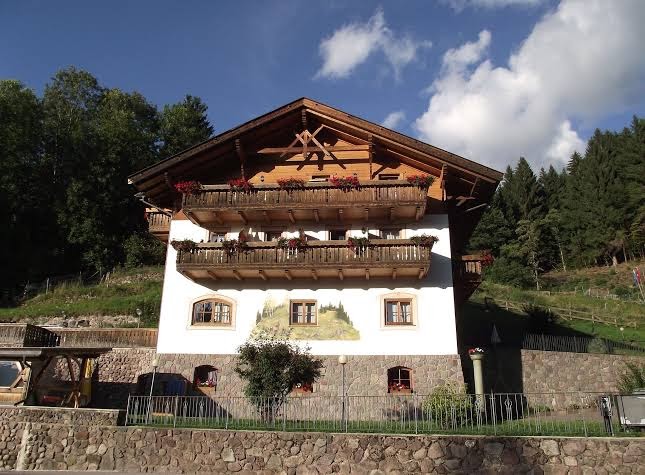 Albergo Garni' Laura