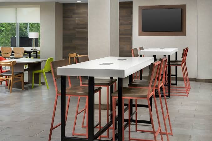 Home2 Suites by Hilton Miami Airport South Blue Lagoon photo 3
