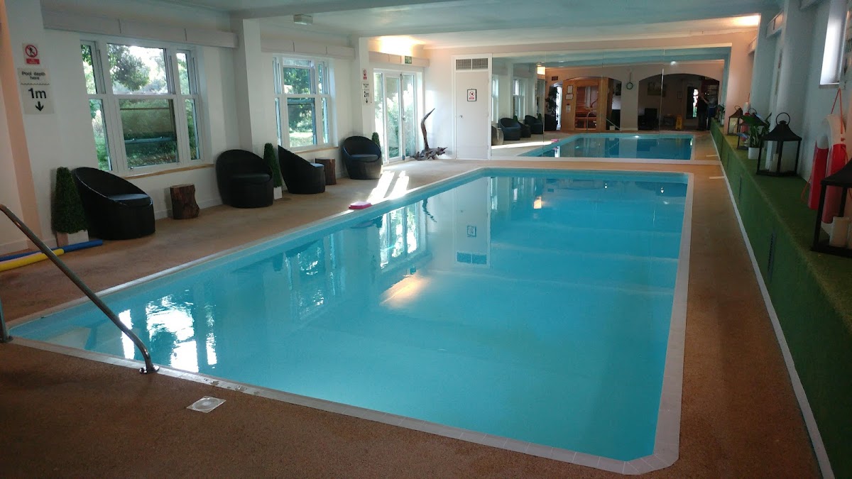 OYO The Evesham Hotel photo 3