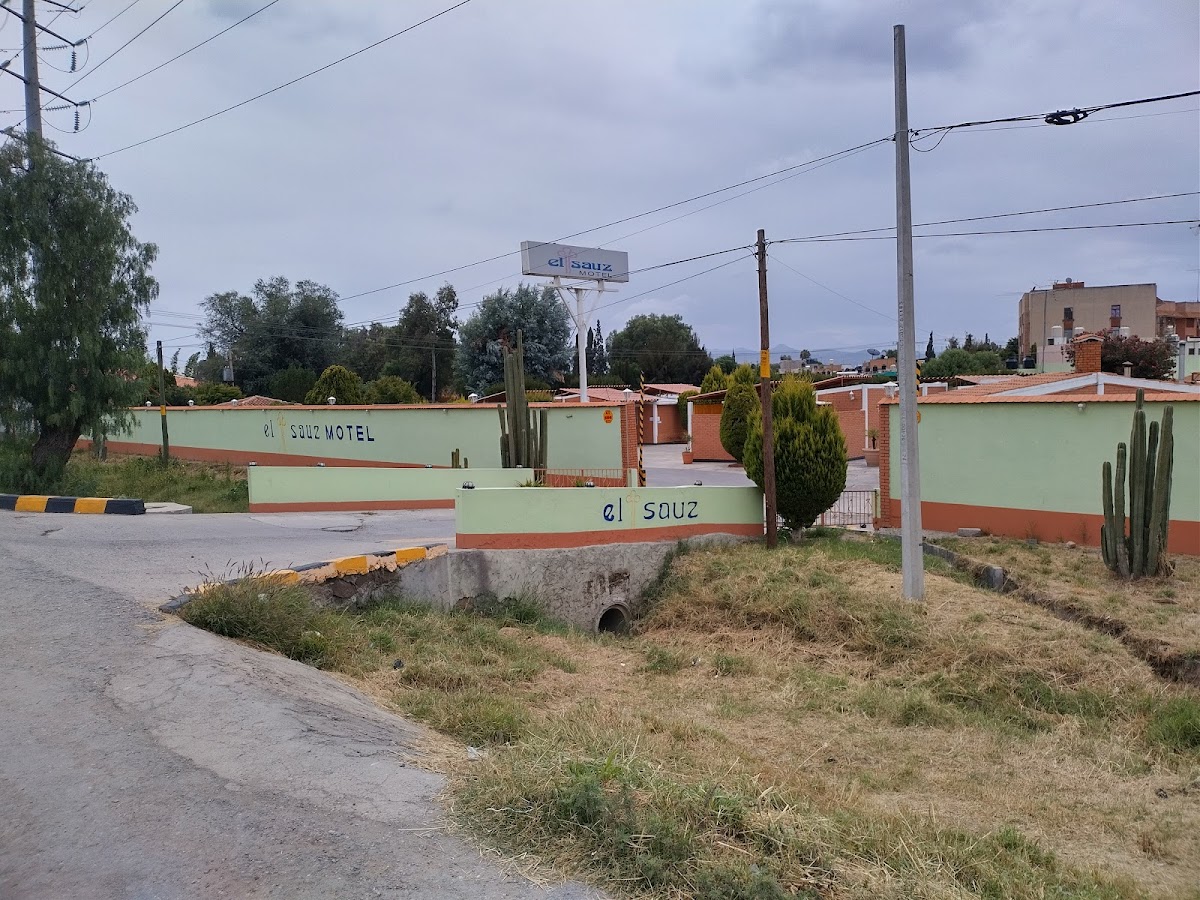El Sauz Motel