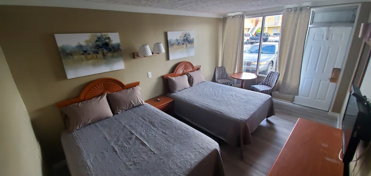 Travel Inn Fort Pierce photo 2