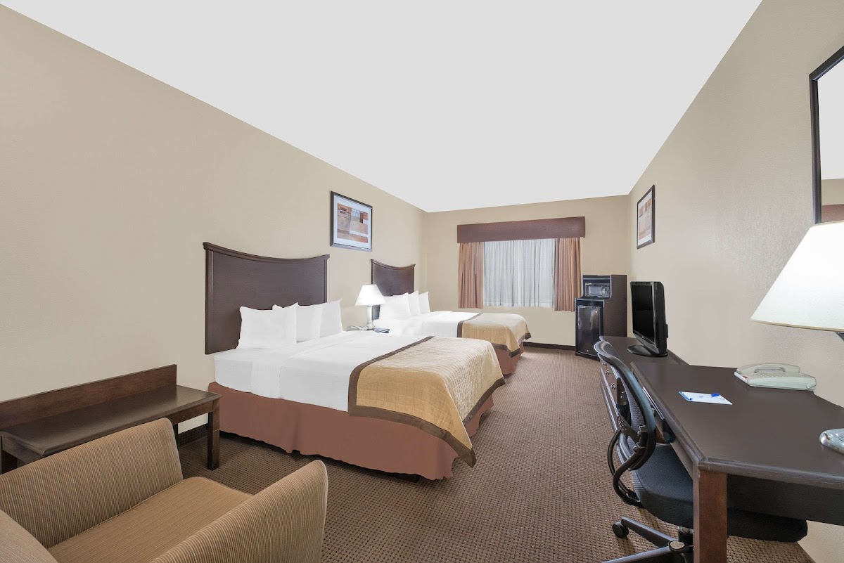 Baymont by Wyndham Snyder photo 2