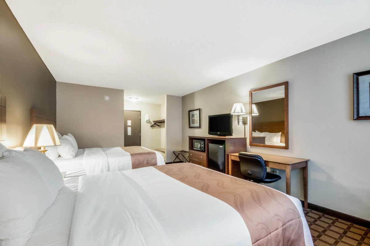 Quality Inn & Suites Newberry photo 2