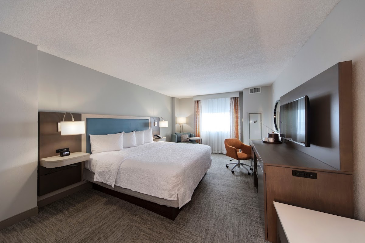 Hampton Inn & Suites by Hilton Miami Airport South Blue Lagoon photo 2