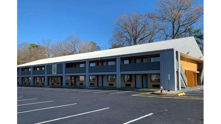 Super 8 by Wyndham Newport News