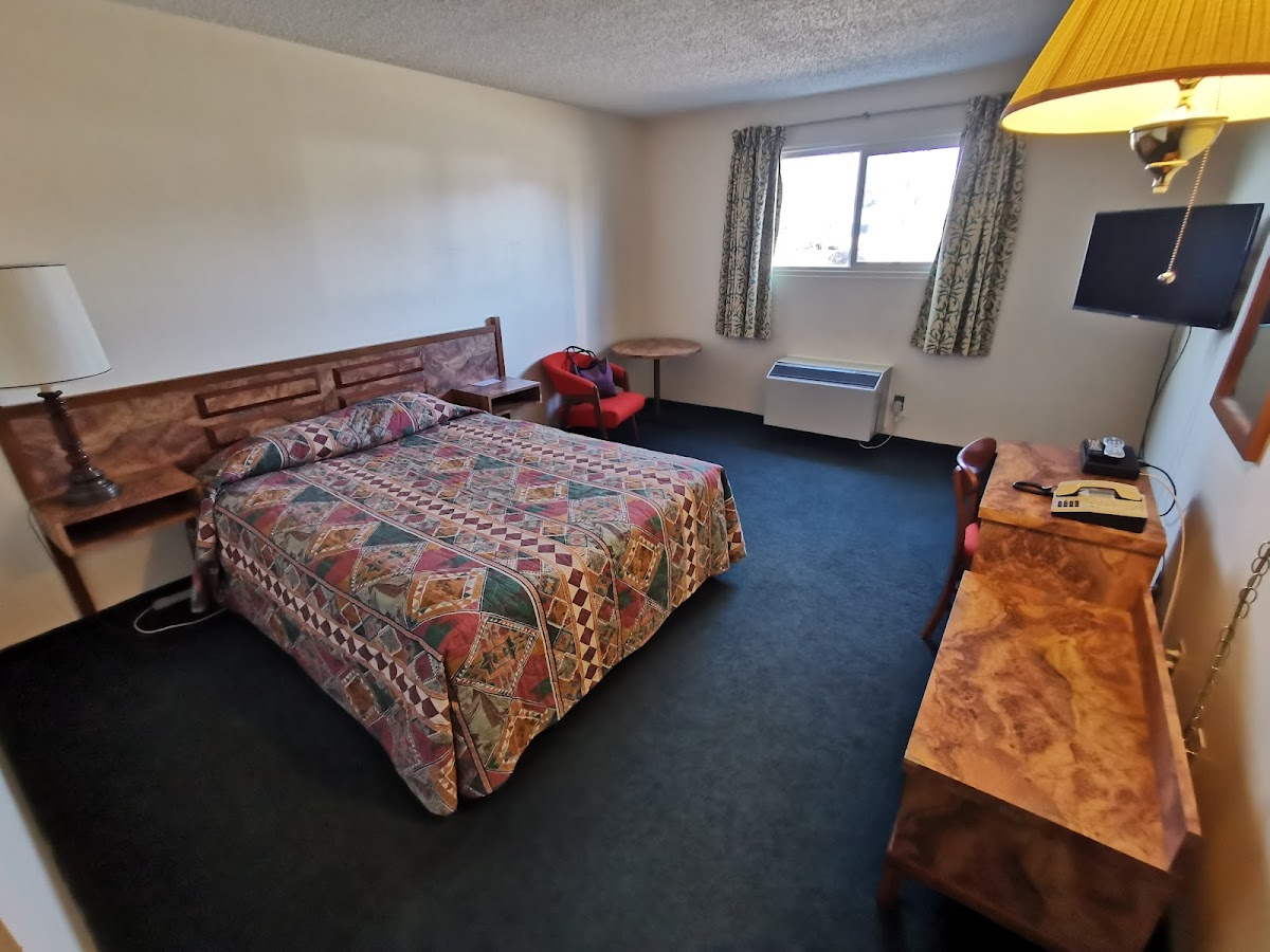 Cataline Motor Inn photo 2