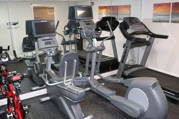Quality Inn Miami Airport - Doral photo 2