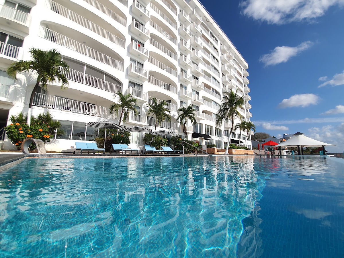 Coral Princess Hotel & Dive Resort