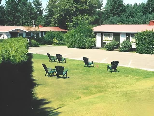 Auberge Mountain View Inn photo 2